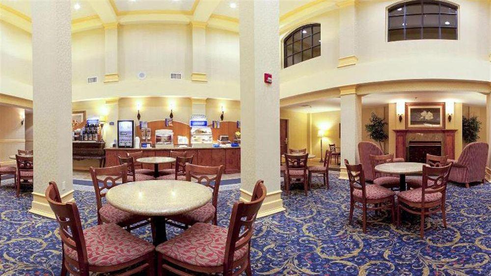 Express & Boyd-cooper Parkway By Ihg Montgomery
