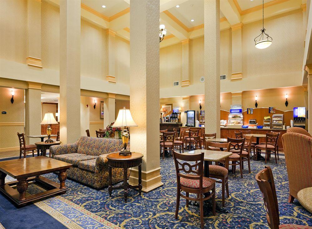 Express & Boyd-cooper Parkway By Ihg 2* Montgomery
