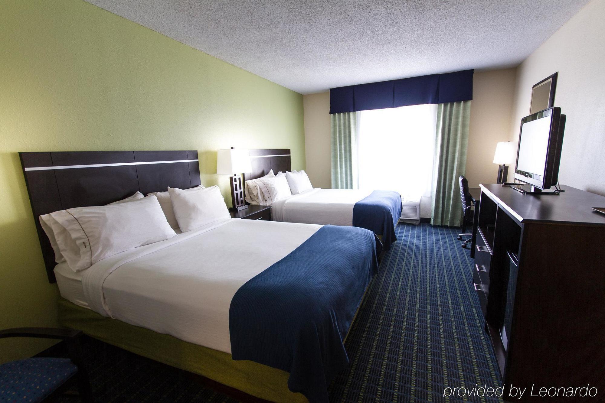 Express & Boyd-cooper Parkway By Ihg Montgomery