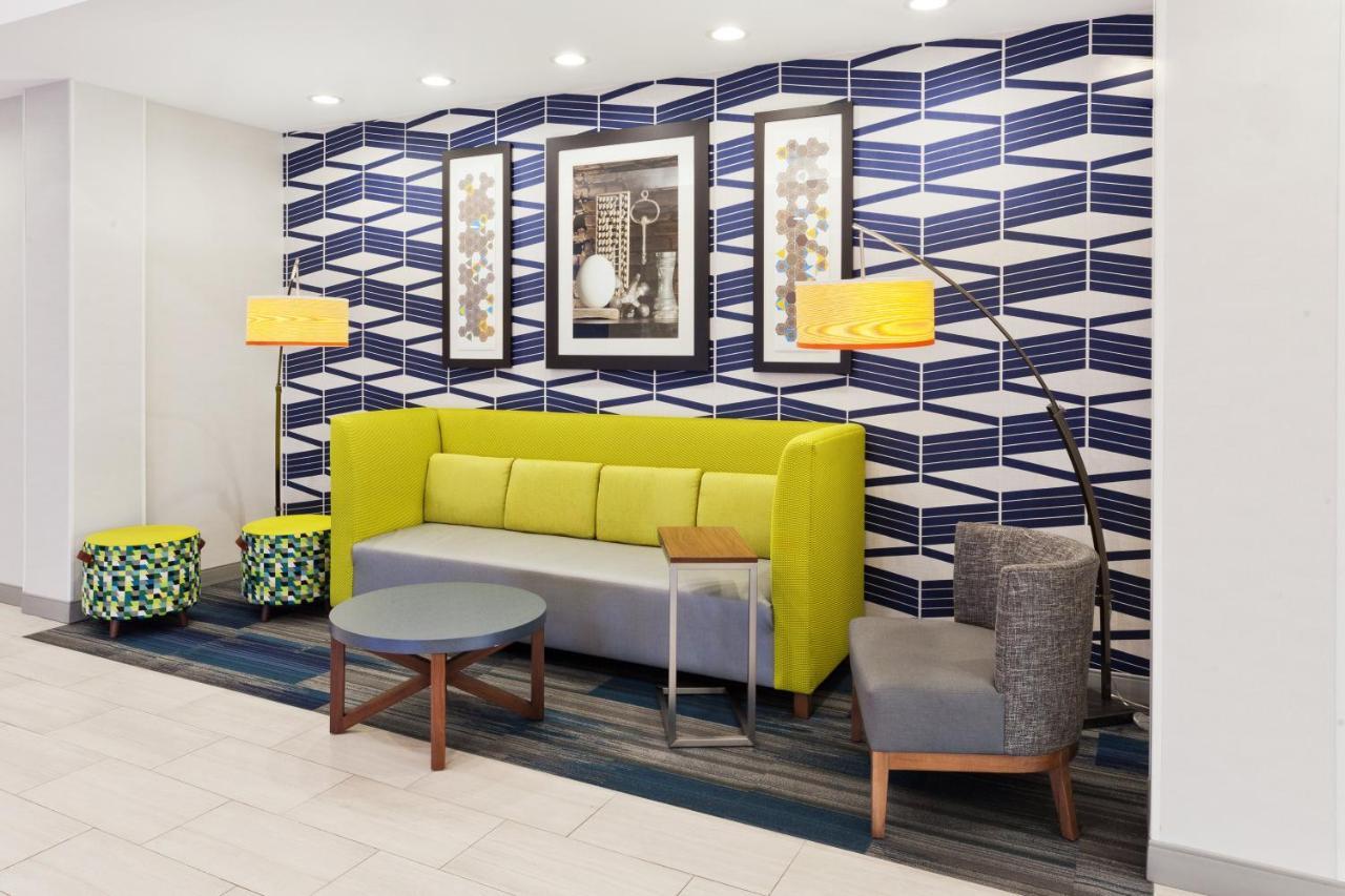 Express & Boyd-cooper Parkway By Ihg 2*