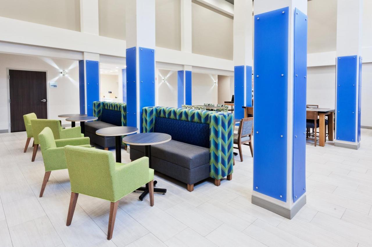 Express & Boyd-cooper Parkway By Ihg Hotel